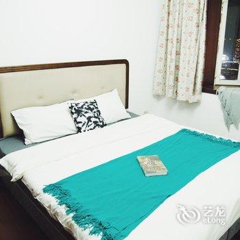 重庆二姐公寓(重庆大轰炸惨案遗址分店)酒店提供图片