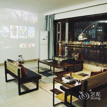 重庆二姐公寓(重庆大轰炸惨案遗址分店)酒店提供图片