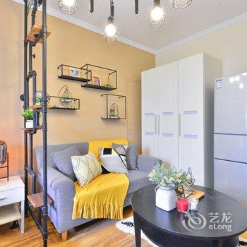 Locals路客公寓(北京真武庙路店)酒店提供图片