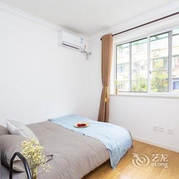 阿里山的小菇凉公寓(上海乐山路店)酒店提供图片