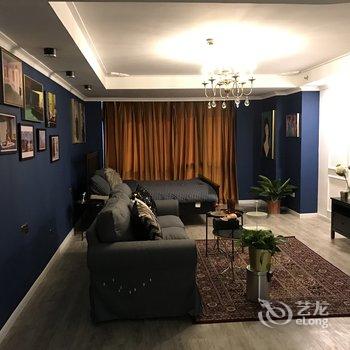 重庆小陈陈仙儿公寓(人民解放纪念碑分店)酒店提供图片