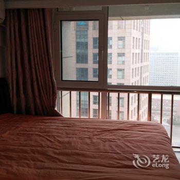 青岛齐灿女士公寓(亚振艺术馆分店)酒店提供图片