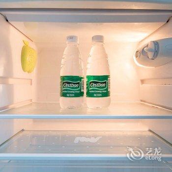 广州Locals路客·广州越秀B02舍公寓(淘金街分店)酒店提供图片