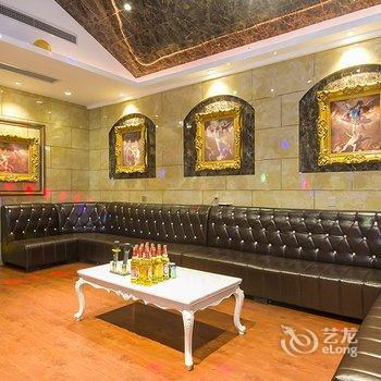 重庆长沙米兰别墅聚会轰趴馆(黄位贤烈士纪念碑分店)酒店提供图片
