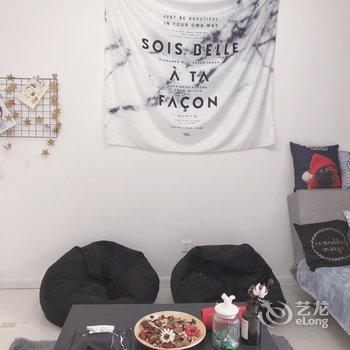 成都大尾巴小熊公寓(古大圣慈寺分店)酒店提供图片