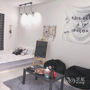 成都大尾巴小熊公寓(古大圣慈寺分店)酒店提供图片