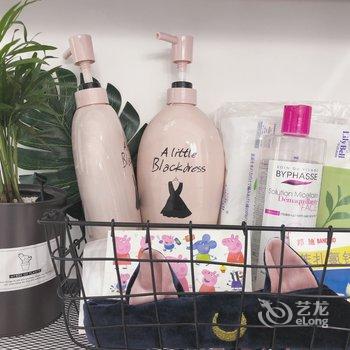 成都大尾巴小熊公寓(古大圣慈寺分店)酒店提供图片