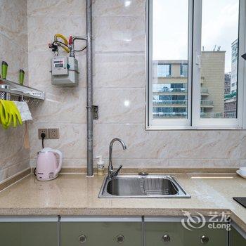 重庆lianer公寓(下纯阳洞街分店)酒店提供图片