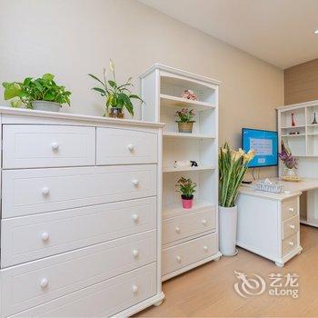 Coco王))公寓(三道拐分店)酒店提供图片