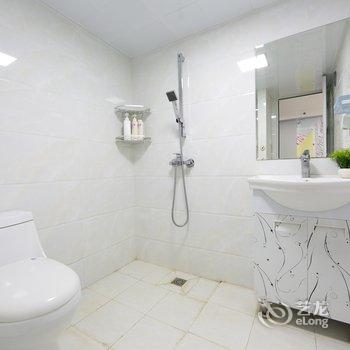 广州乐途民宿(卡奇儿童乐园分店)酒店提供图片