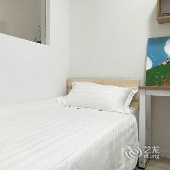 上海小象之家公寓(民俗娱乐村分店)酒店提供图片