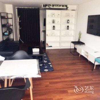 青岛爱尚太阳岛公寓酒店提供图片