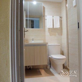 重庆小六上下公寓(佛图关公园分店)酒店提供图片