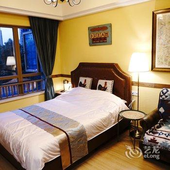 重庆小六上下公寓(佛图关公园分店)酒店提供图片