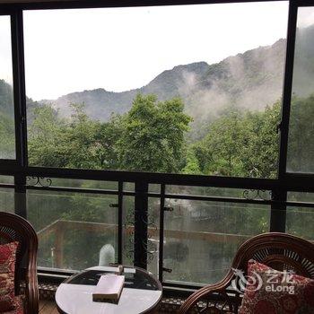 成都星星小筑酒店提供图片