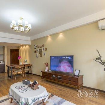 重庆浩曰小栖公寓(马鞍山社区公园分店)酒店提供图片