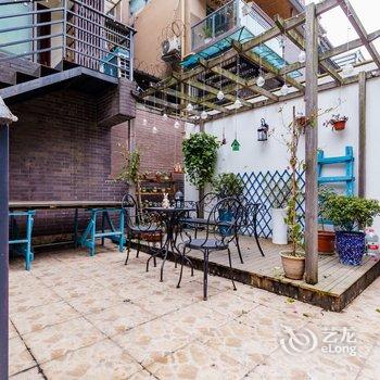 成都Billj特色民宿酒店提供图片