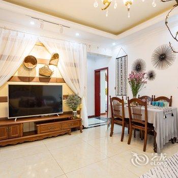 重庆Chen初生家公寓(八一路景观大道分店)酒店提供图片