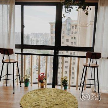 西安vivi家城市生活民宿(大雁塔村分店)酒店提供图片