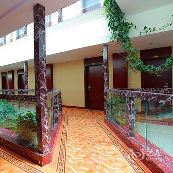 香格里拉市裕和华府大酒店酒店提供图片