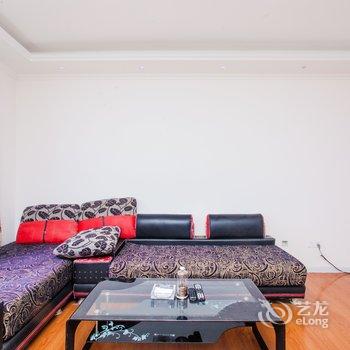 青岛小资情调家庭房下单前请先咨询公寓酒店提供图片