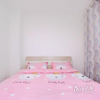 青岛小资情调家庭房下单前请先咨询公寓酒店提供图片