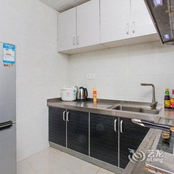 青岛小资情调家庭房下单前请先咨询公寓酒店提供图片