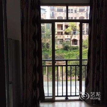 重庆黑山谷游客中心旁花园小洋房普通公寓(八角庙公园分店)酒店提供图片