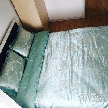 青岛双海景温馨大床房公寓酒店提供图片