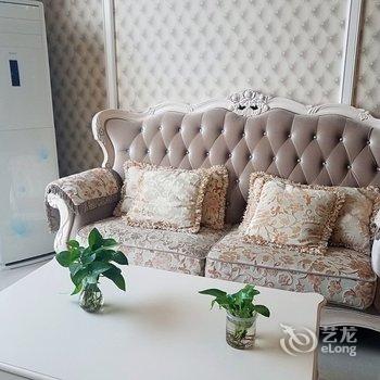 广州薇薇家复式酒店提供图片