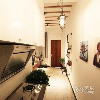 上海后窗日租民宿(绍兴路分店)酒店提供图片