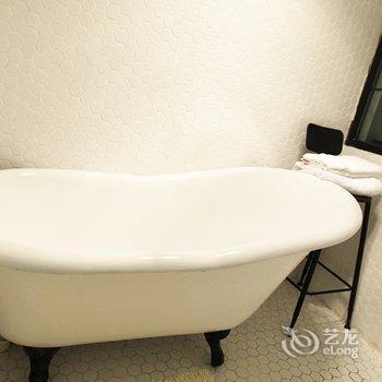 上海后窗日租民宿(绍兴路分店)酒店提供图片