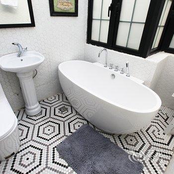 上海后窗日租民宿(绍兴路分店)酒店提供图片