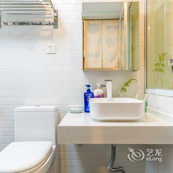 重庆笑眼千千普通公寓酒店提供图片