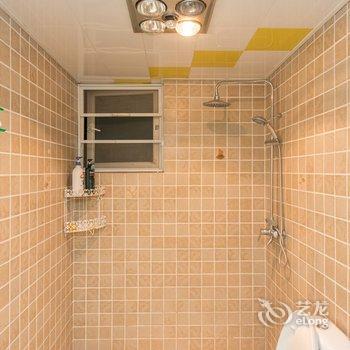 成都轻松熊2015特色民宿酒店提供图片