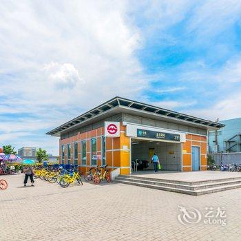 上海简约现代公寓酒店提供图片