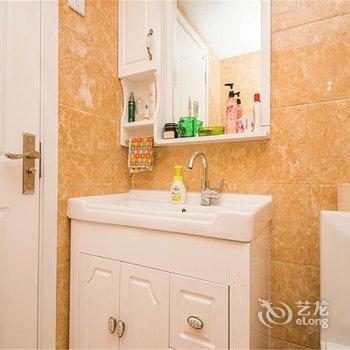 喜悦之家公寓(青岛菏泽二路店)酒店提供图片