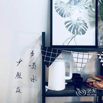 西安明年在巴黎公寓酒店提供图片