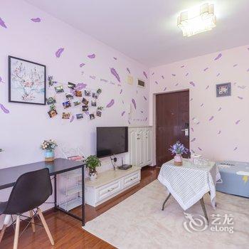 重庆甘霖居文化风情小屋酒店提供图片