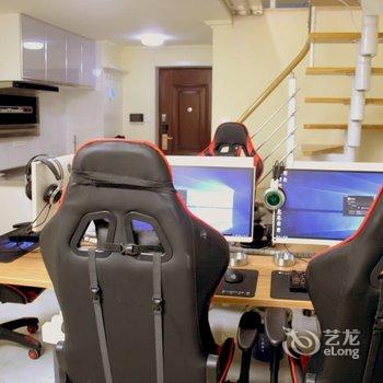 青岛E-MOD电竞公寓(西田村分店)酒店提供图片