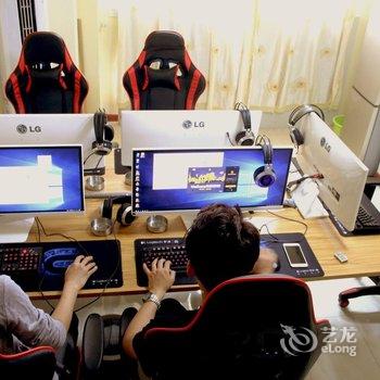 青岛E-MOD电竞公寓(西田村分店)酒店提供图片