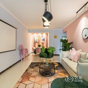 重庆雾都江间居公寓(南滨路分店)酒店提供图片