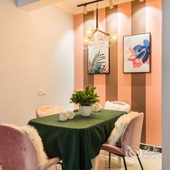 重庆雾都江间居公寓(南滨路分店)酒店提供图片