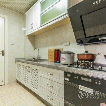 西安大雁塔大唐芙蓉园海洋极地世界三居室公寓(大米王国分店)酒店提供图片
