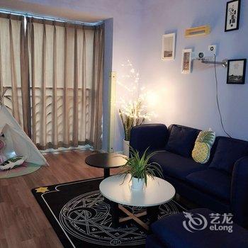 成都小黑锅公寓酒店提供图片