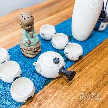 青岛路客BF9880精品民宿酒店提供图片