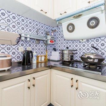 青岛路客BF9880精品民宿酒店提供图片
