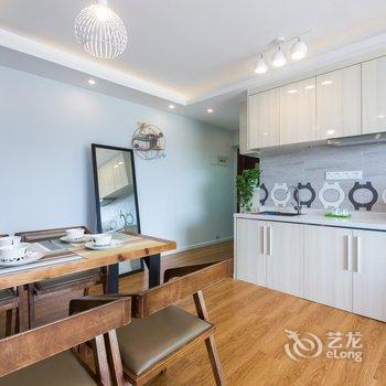 重庆愉见重庆民宿(人民解放纪念碑分店)酒店提供图片