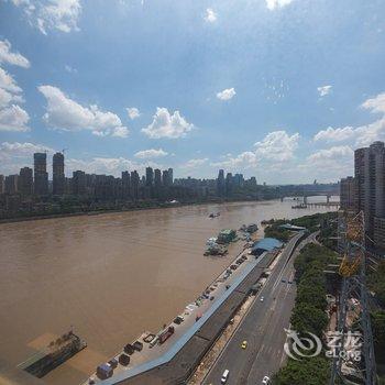 重庆愉见重庆民宿(人民解放纪念碑分店)酒店提供图片