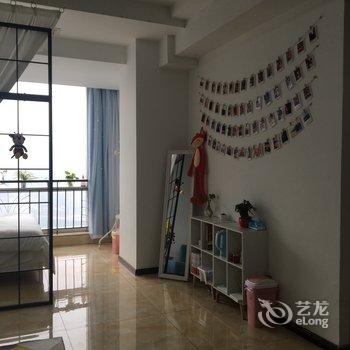 重庆不穿秋裤公寓酒店提供图片